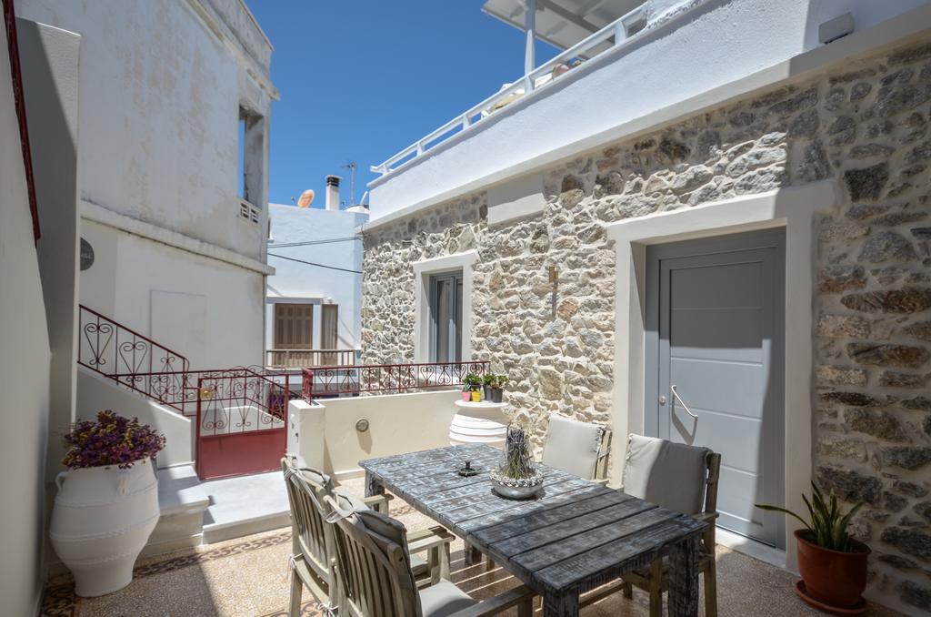 Naxos Center Houses Naxos City Exterior photo